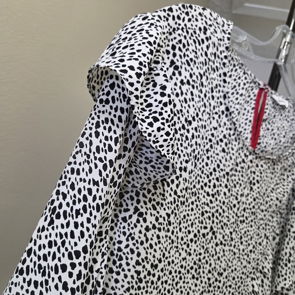 Reitmans Black & White Speckled Ruffle Blouse | Long Sleeve Workwear Top - Picture 5 of 9